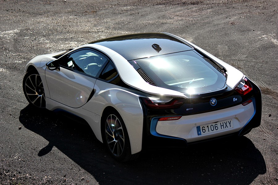 BMW i8 - Foto: www.luxury360.es